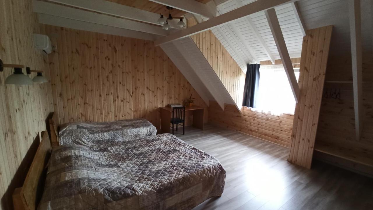 Eco House Hotel Chornomorsk Buitenkant foto