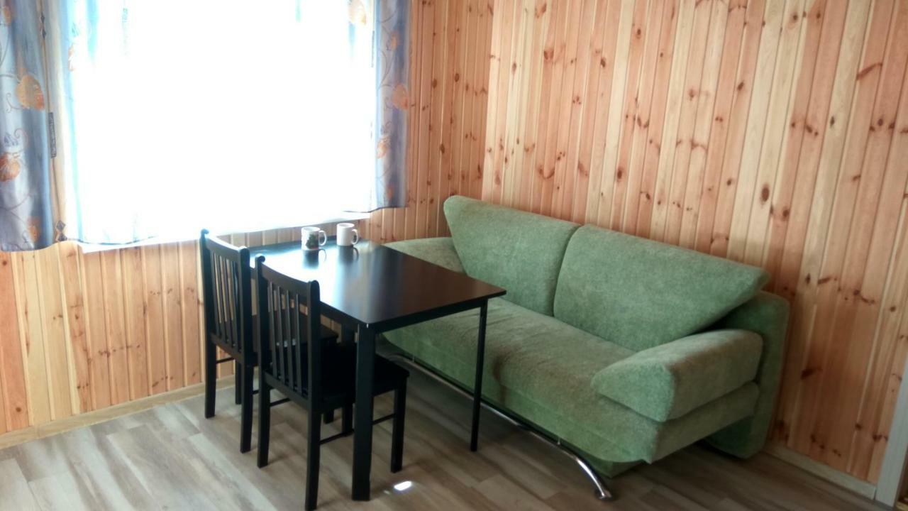 Eco House Hotel Chornomorsk Buitenkant foto